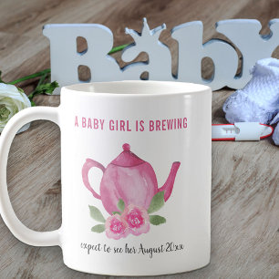 Oma naar roze theepot een baby meisje is brouwen koffiemok