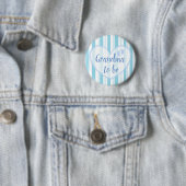 Oma om Blue Footprints Baby shower Button (In situ)