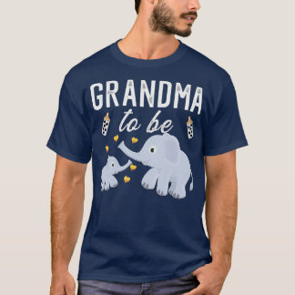 Oma om een olifant Baby shower te zijn T-shirt