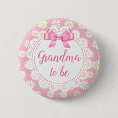 Oma om Roze Daisies Baby shower Button te zijn (Voorkant)