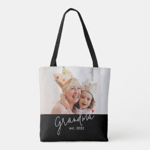 Oma Opgericht Schrift Zwarte Foto Tote Bag