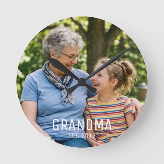 Oma Opgericht Script Zwarte Foto Ronde Klok (Voorkant)