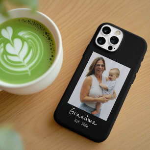 Oma Opgericht Wit script 3 foto iPhone 15 Case
