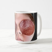 Oma salami koffiemok (Voorkant rechts)