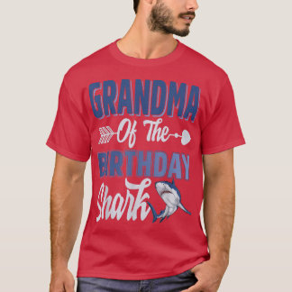 Oma van de vogeljongen die de zee aan het uitvisse t-shirt