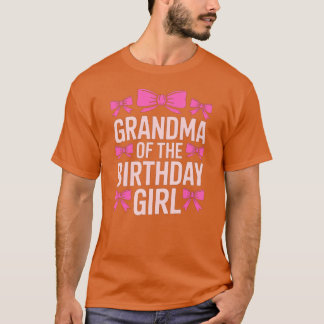 Oma van het meisje dat jarig is Roze strik Cute Ma T-shirt