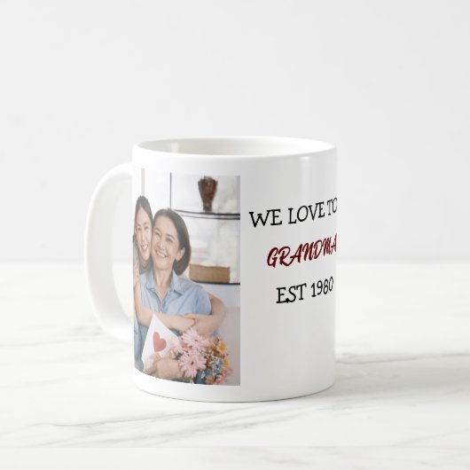 Oma we houden van je gepersonaliseerde foto's koffiemok (Voorkant links)