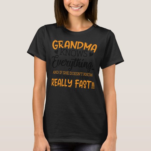 Oma weet alles t-shirt (Voorkant)