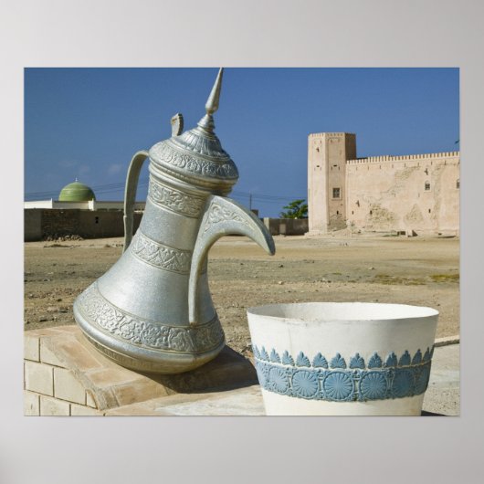 Oman, regio Dhofar, Mirbat. Grote waterkraan Poster (Voorkant)