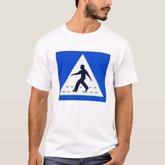 Omani pedestrian crosssign - Muscat, Oman T-shirt (Voorkant)