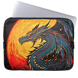 Omarm de Majesteit: Regal Dragon Laptop Sleeve