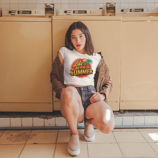 Omarm de zon: het leven is beter in de zomer! t-shirt