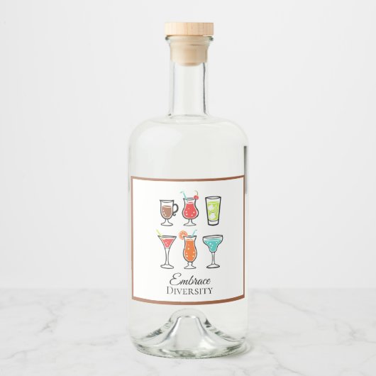 Omarm Diversiteit Cute Moderne Illustratie Script Likeurfles Etiket (Voorkant)