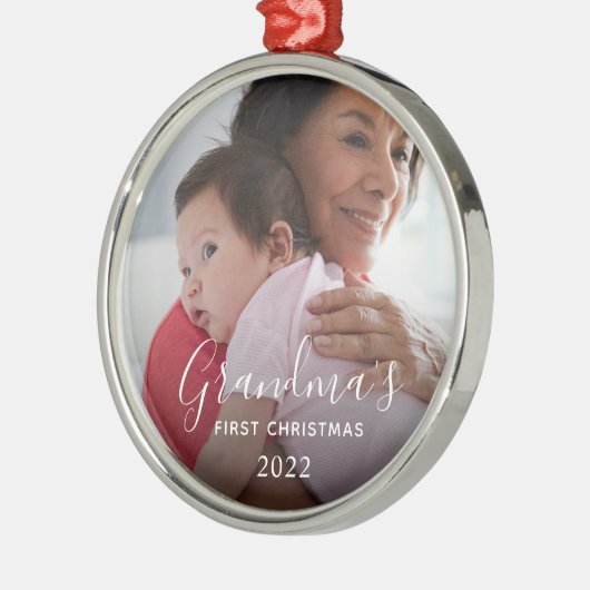 Oma's Eerste Kerstmis Metalen Ornament (Links)