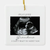 Oma's eerste kleinbaby echo kerst keramisch ornament (Voorkant)