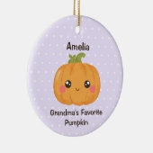 Oma's favoriete pompoen aangepaste kleinkind naam keramisch ornament (Rechts)