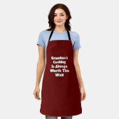 Oma's Koken Is Altijd De Wachttijd Waard Schort (Gedragen)