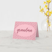 Oma's Rollen Roze en Rood Happy Moederdag Kaart (Gele Bloem)