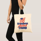 Oma's tegen politieke Trump Tote Bag (Voorkant (product))