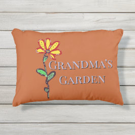 Oma's Tuin Enkele Bloem Oranje Buitenkussen