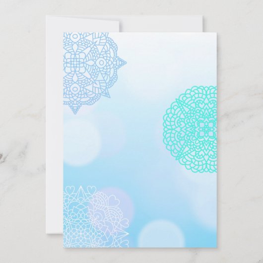 Ombre Blauw, Blauwgroen en wit Mandala Vrijgezelle Kaart (Achterkant)