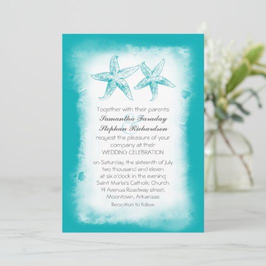 Ombre blauw strand bruiloft uitnodigingen (Staand voorkant)