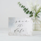Ombre Dusty Blue Frosted Silver Foil Save the Date Aankondigingskaart (Staand voorkant)