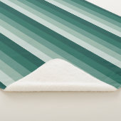Ombre strepen in groene tonnen sherpa deken (3/4)