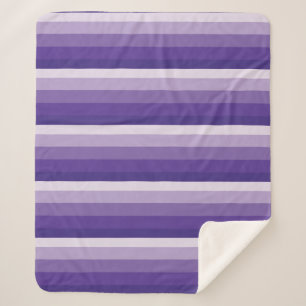Ombre strepen in paarse tonnen sherpa deken
