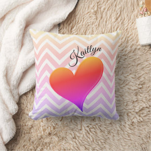 Ombre Sunset Heart on Chevron Stripe Sierkussen