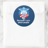 Omdat ik om mensen geef ronde sticker (Tas)