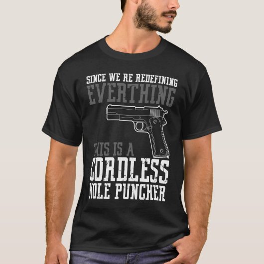 Omdat we alles opnieuw definiëren is dit een snoer t-shirt (Voorkant)