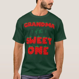 Omens grootma van de aardbei Sweet One Birthda T-shirt