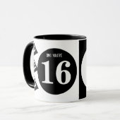 OMG je bent 16 monogram wit en zwart Mok (Voorkant links)