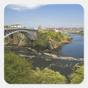 Omgekeerde waterval in de rivier de St. John bij S Vierkante Sticker