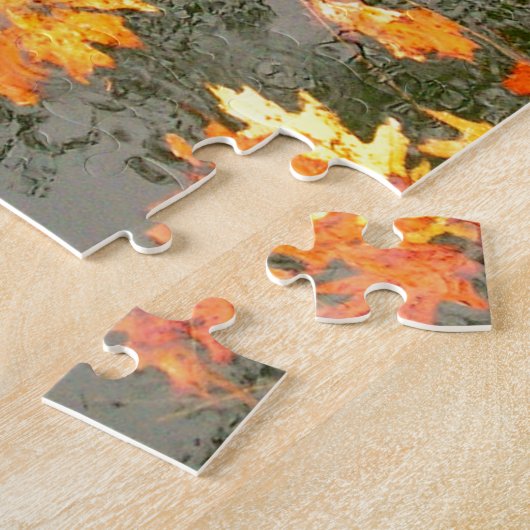 omgekomen bladeren in de regen legpuzzel (Zijkant)