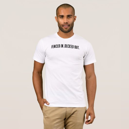 Omheind, uitgedost t-shirt (Voorkant volledig)