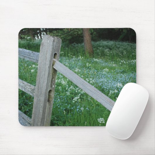 Omheining naar een veld muismat (Met muis)