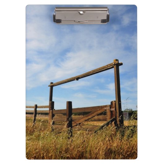 Omheiningen in het veld klembord (Voorkant)