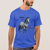 "Omhels het Wilde: Geest van het Vrije Paard T-shirt (Voorkant)