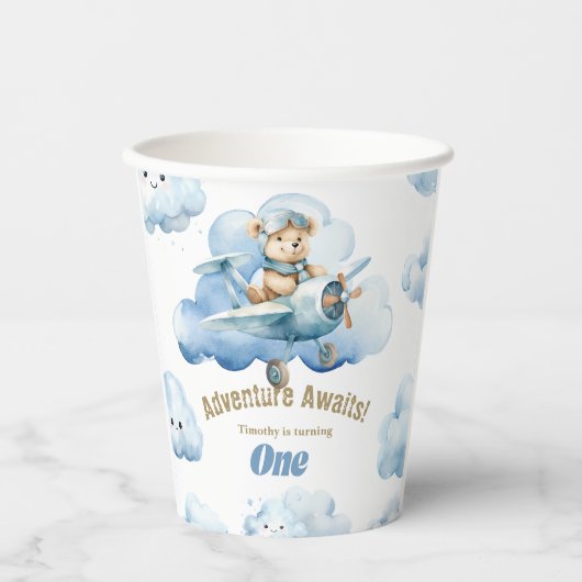 Omhoog, omhoog en weg: Teddy's eerste verjaardag s Papieren Bekers (Voorkant)