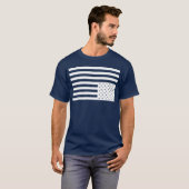 Omlaag Amerikaanse vlag in zwart. T-shirt (Voorkant volledig)