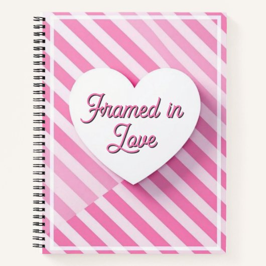 Omlijst in Liefde Notitieboek (Voorkant)