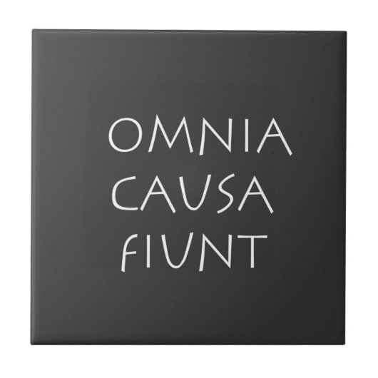 Omnia causa fiat tegeltje (Voorkant)