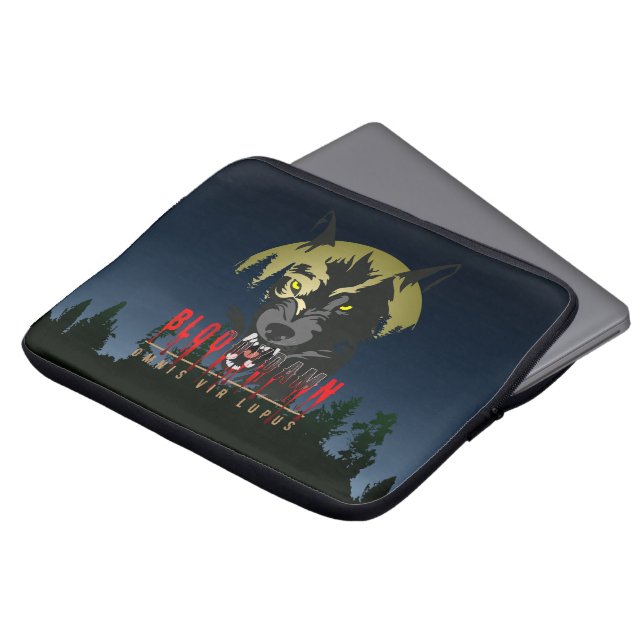 Omnis Vir Lupus | 13 inch Laptop Sleeve (Voorkant top)