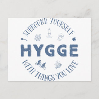 Omring jezelf. Hygge (donkerblauwe tekst) Briefkaart