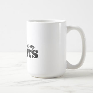 Omringd door Asshats - Mok Shot.