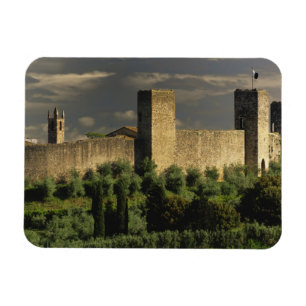Omwalde stad Monteriggioni, in de provincie Magneet