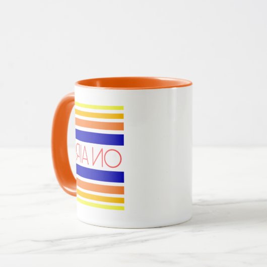 ON AIR Mok omgekeerd (Voorkant links)