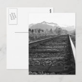 On Track - foto van zwarte en witte trainingen Briefkaart (Voorkant / Achterkant)